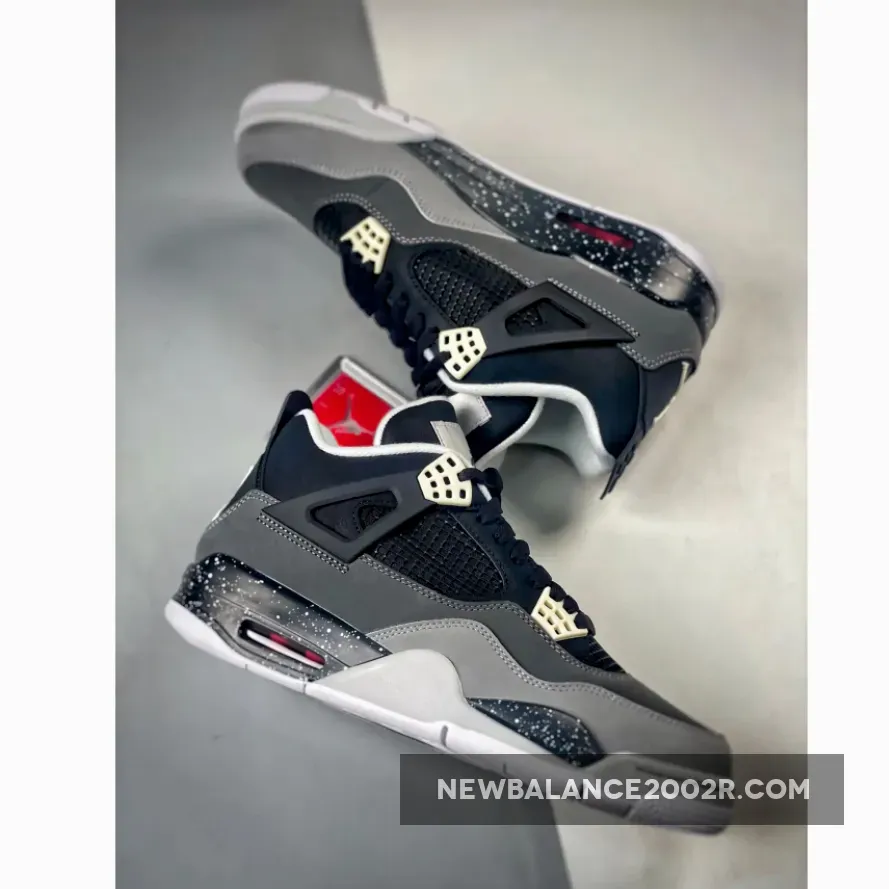 Air Jordan 4 Retro ‘Fear’ Black/White-Cool Grey Air Jordan 4 Retro ‘Fear’ Black/White-Cool Grey
