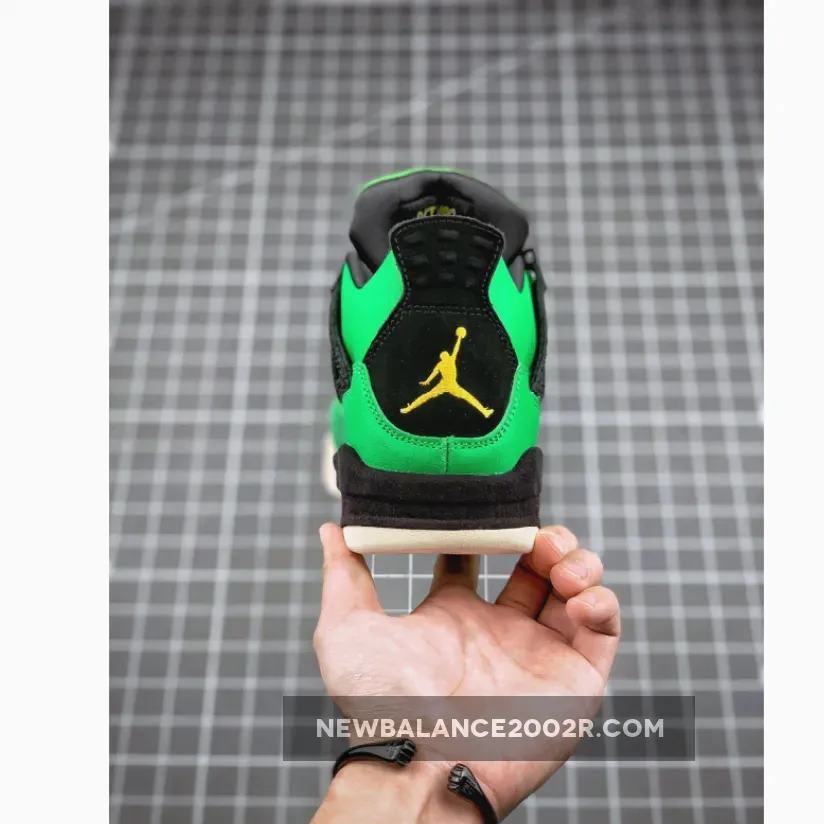 Air Jordan 4 Retro "Manila" Air Jordan 4 Retro "Manila"