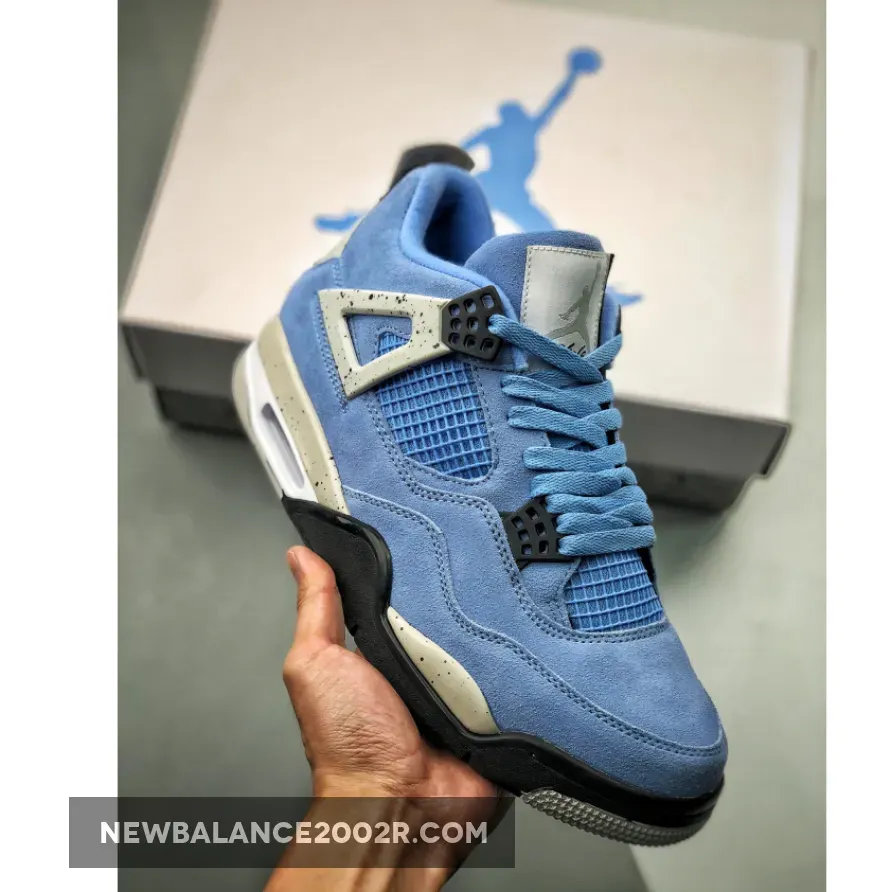 Air Jordan 4 SE University Blue/Tech Grey-White-Black