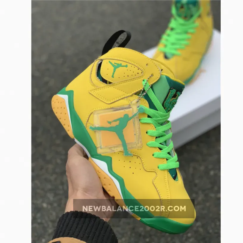 Air Jordan 7 "Oregon Ducks" PE