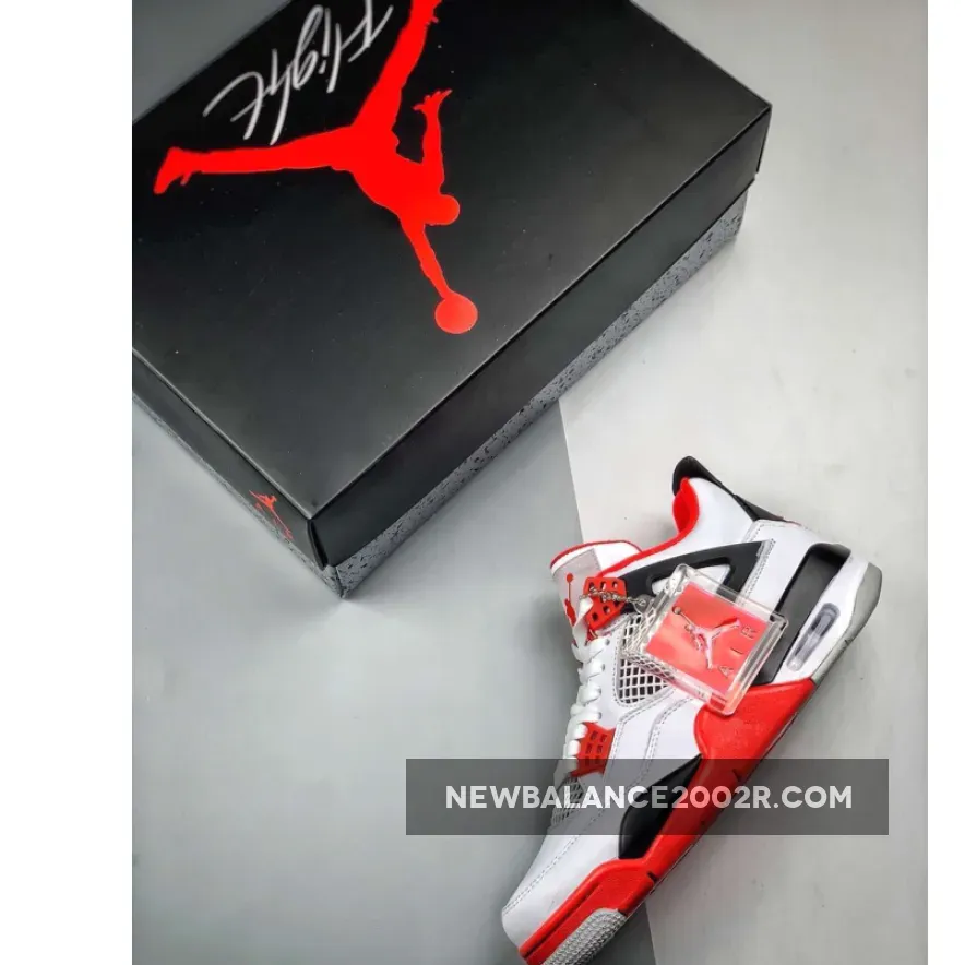 Air Jordan IV (4) ‘Fire Red’ White/Varsity Red-Black Air Jordan IV (4) ‘Fire Red’ White/Varsity Red-Black