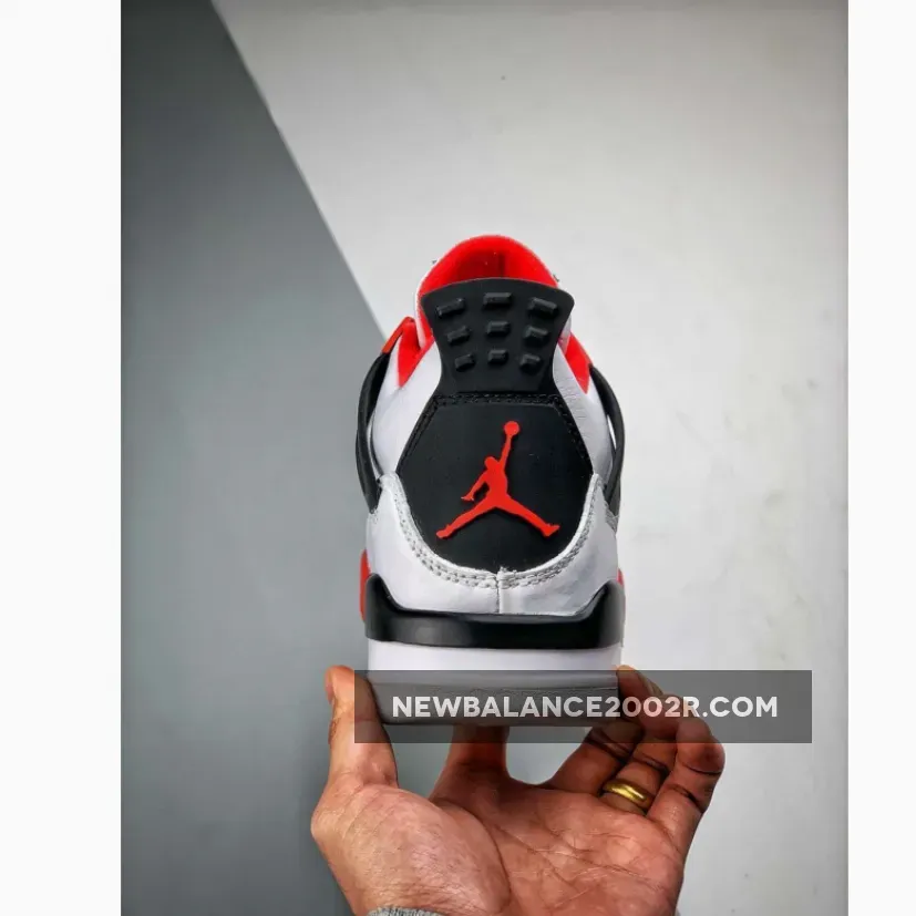 Air Jordan IV (4) ‘Fire Red’ White/Varsity Red-Black Air Jordan IV (4) ‘Fire Red’ White/Varsity Red-Black