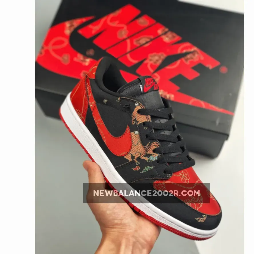 Jordan 1 Low OG Chinese New Year Black University Red