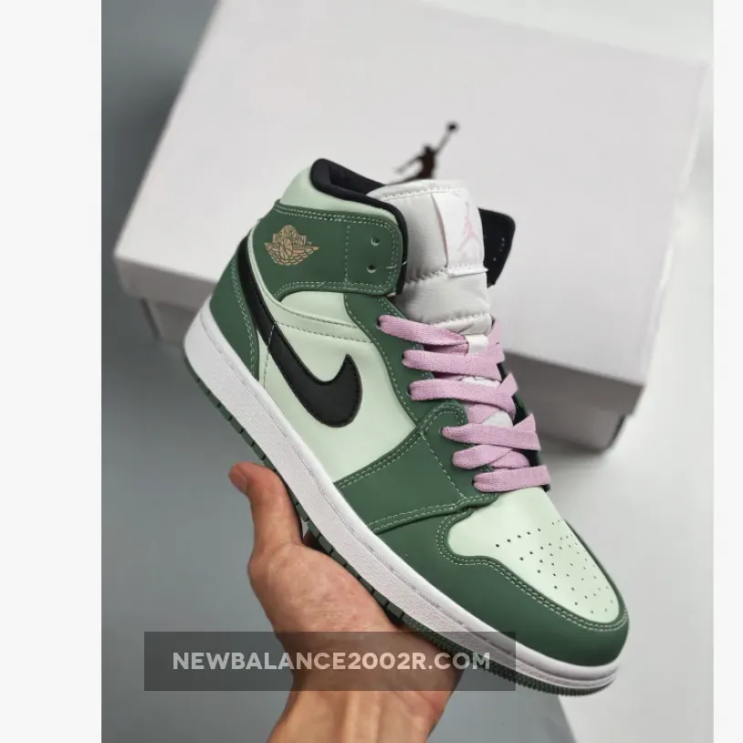 Jordan 1 Mid SE Dutch Green