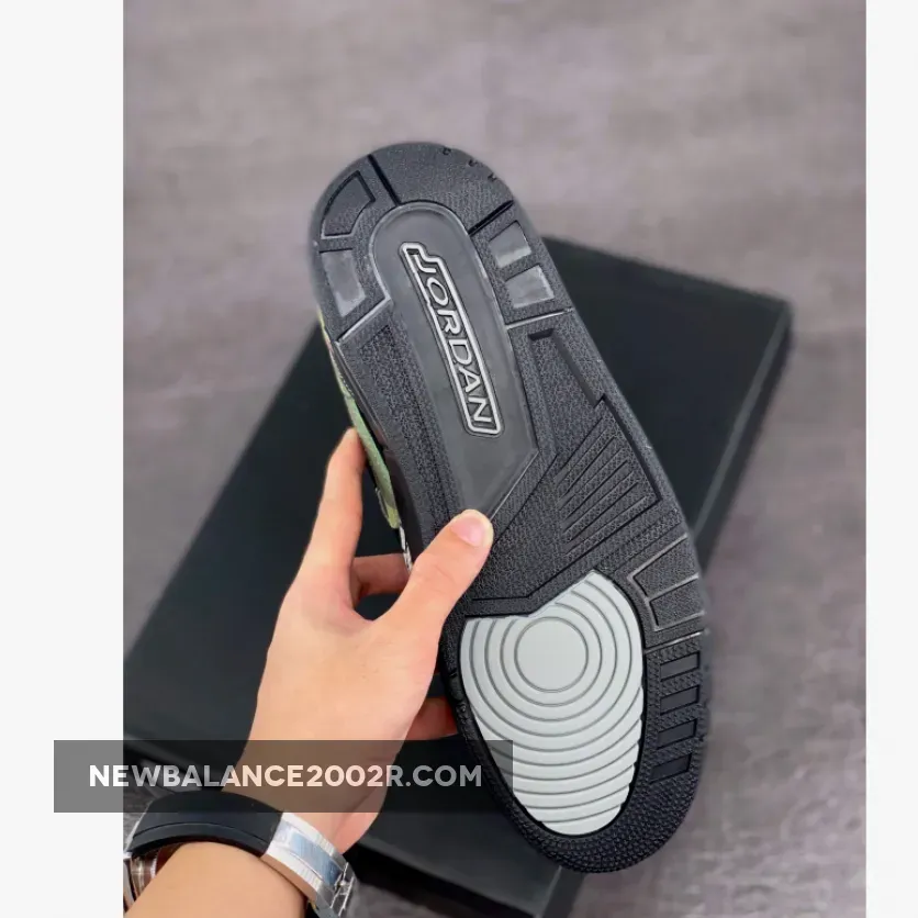 Jordan Legacy 312 Black/Camo Green-Black Jordan Legacy 312 Black/Camo Green-Black