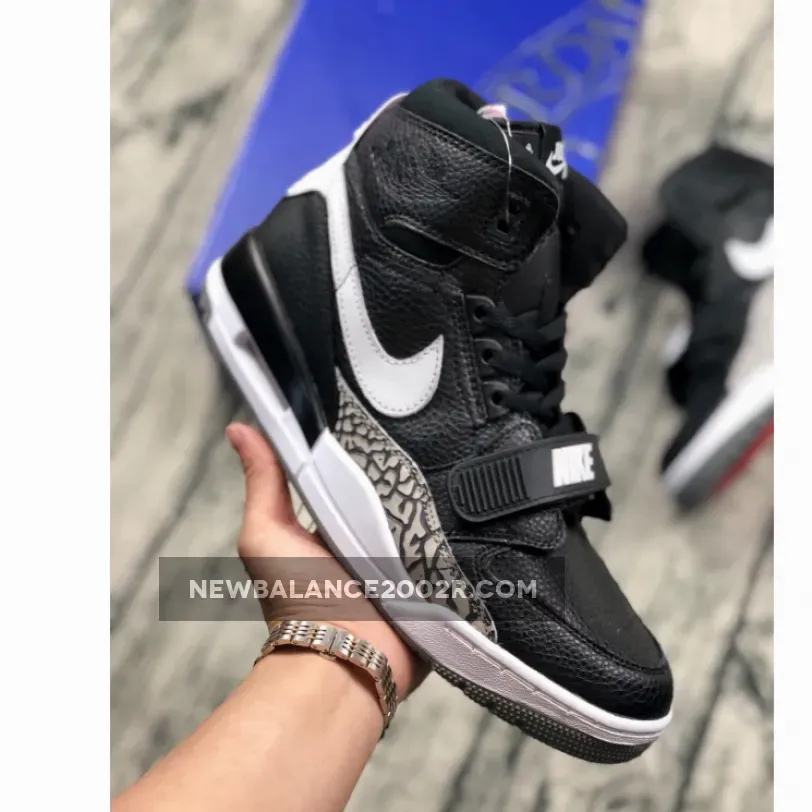 Jordan Legacy 312 "Black Cement"