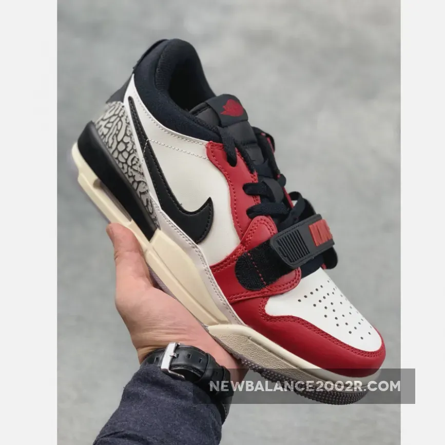 Jordan Legacy 312 Low "Chicago" White/University Red-Black