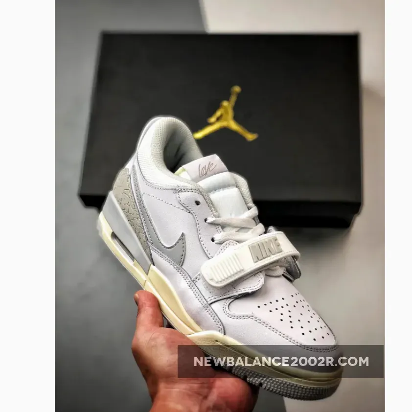 Jordan Legacy 312 Low "Love" White