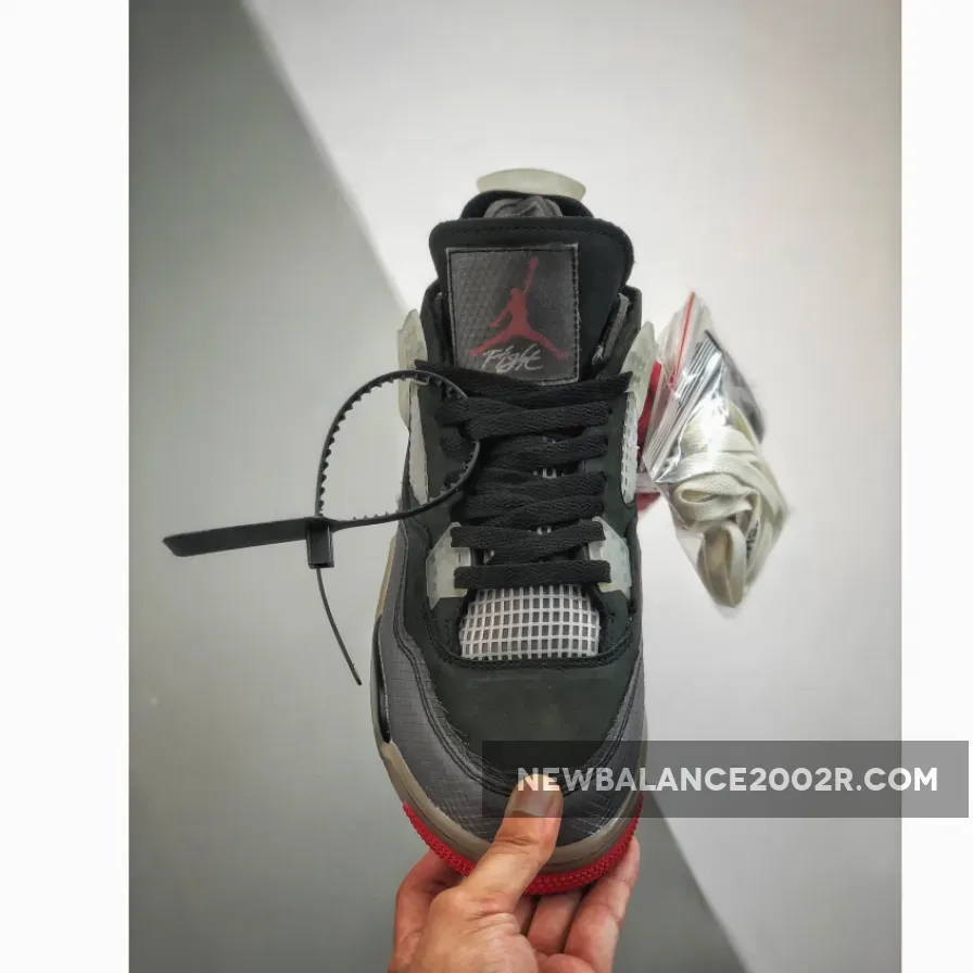 Off-White x Air Jordan 4 Bred Off-White x Air Jordan 4 Bred