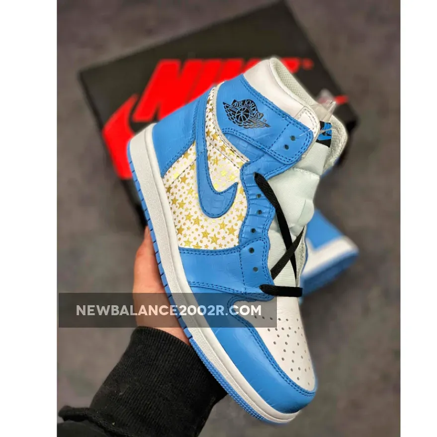 Supreme x Air Jordan 1 High Stars University Blue