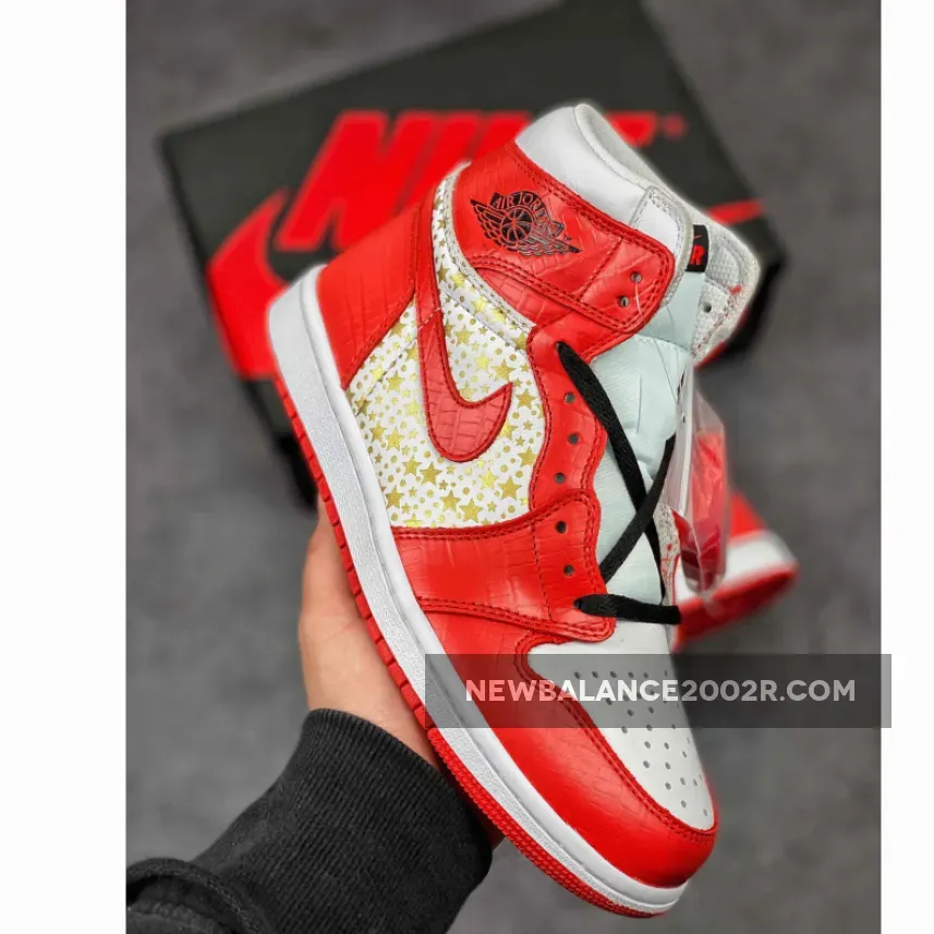 Supreme x Air Jordan 1 High Stars Varsity Red