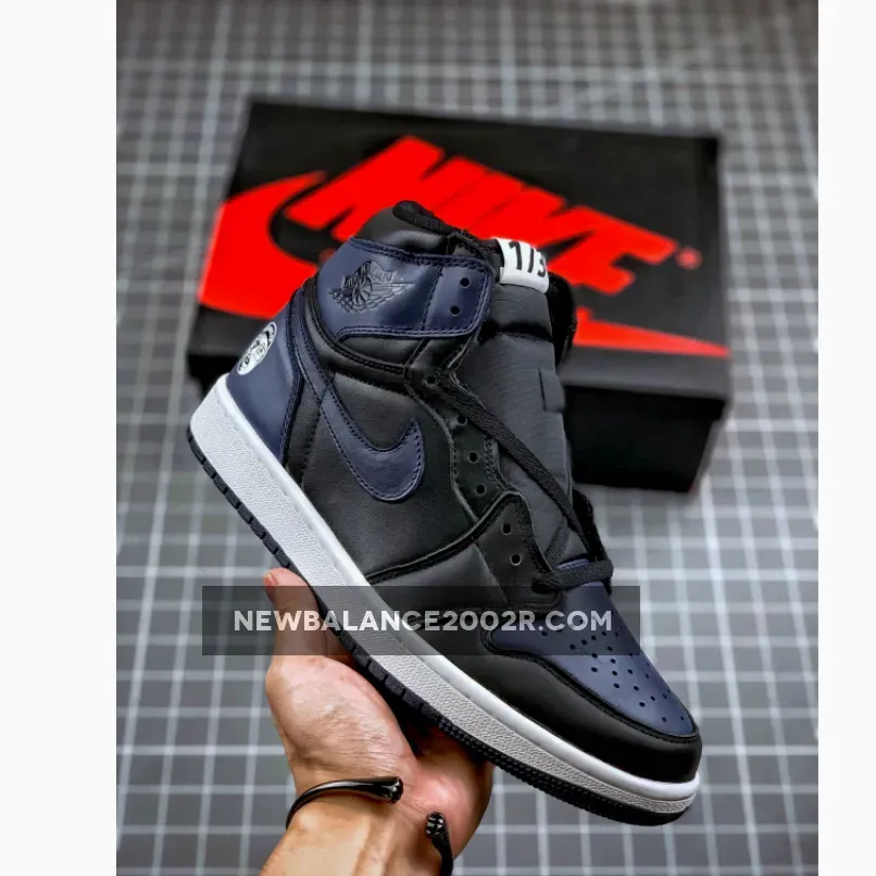 The Spike Lee x Air Jordan 1 Retro High OG Midnight Navy/Black-White