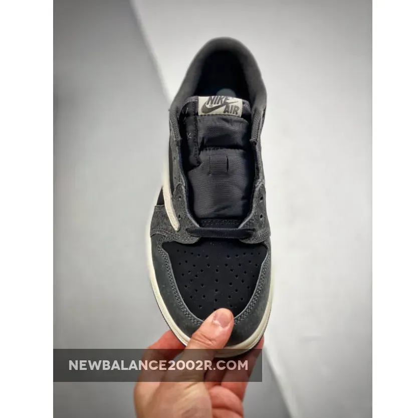 Travis Scott x Air Jordan 1 Low OG Black/Phantom Travis Scott x Air Jordan 1 Low OG Black/Phantom